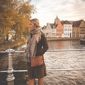 Meet your Posher, Victoria